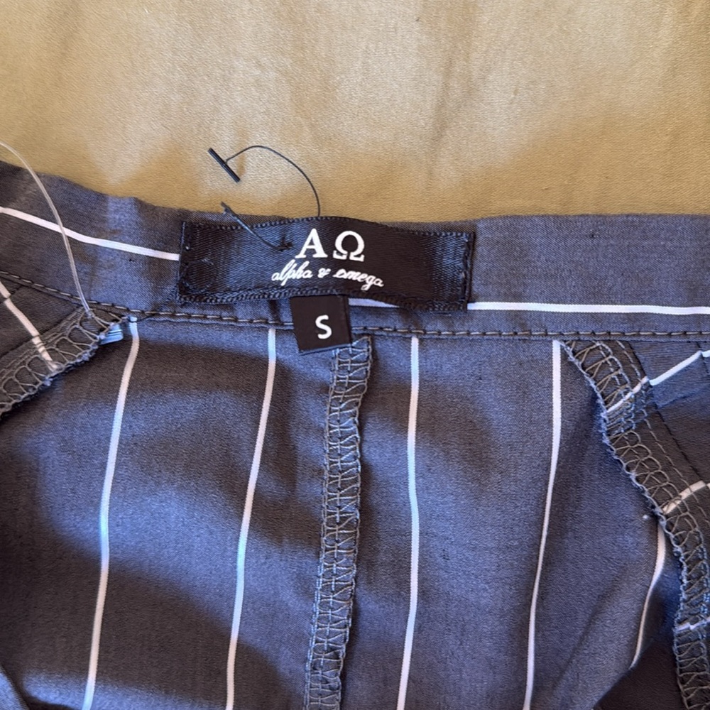 Alpha & Omega Striped Balloon Sleeve Top - Picture 9 of 10